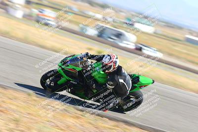 media/Oct-15-2023-TrackXperience (Sun) [[85198ff50b]]/Group 2/session 4 turn 3/